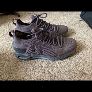 UA Hovr Phantom SE Sneakers